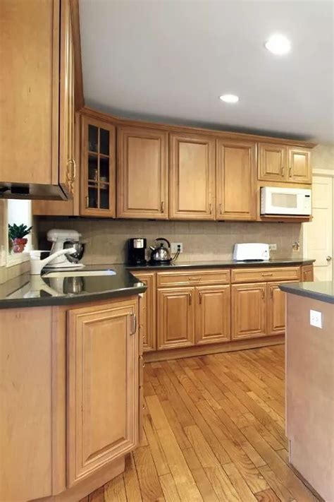 How To Update Oak Kitchen Without Painting Cabinets Oak Kitchen