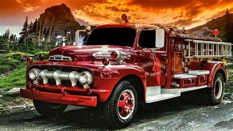 Fire Trucks Wallpapers Wallpaper Cave