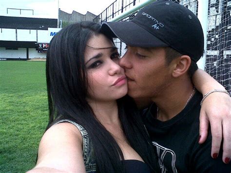 Кун агеро агнис / khun aguero agnis. El Kun Agüero confirmó la relación con su nueva novia ...