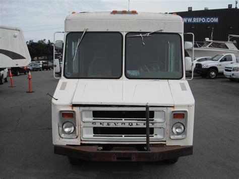 1981 Chevrolet P30 Step Van Dually Cube Van Burnaby Incl New