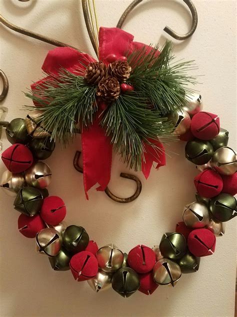 pin by miss victoria2💕 on tis the seasoɳ to be joℓℓy yuletide christmas wreaths tis the