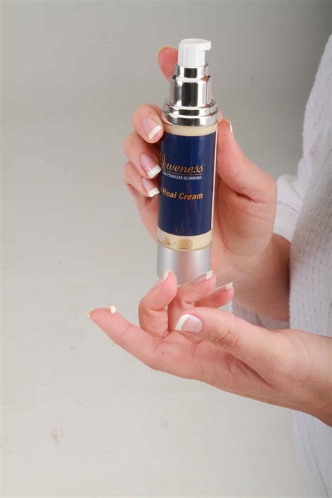 With the tattoo vanish method, on the other hand, you get great results regardless of when the tattoo was applied or what color it is. Tattoo Scar Remover Cream, Creams Scar, Tattoo Scar Creams ...