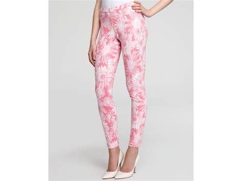Lyst Hue Floral Jean Leggings In Pink