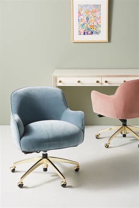 A perfect combination of in rustic and modern styling, this bar stool showcases a swivel and adjustable function, as well as a footrest for comfort. Camilla Swivel Desk Chair in 2020 | Stylish office chairs, Swivel chair desk, Desk chair
