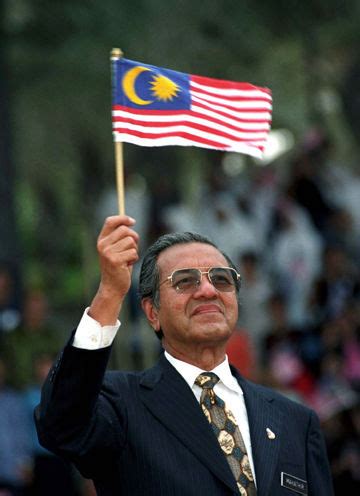 At independence malaysia faced a big unemployment problem. HIM DRC: tun dr mahathir