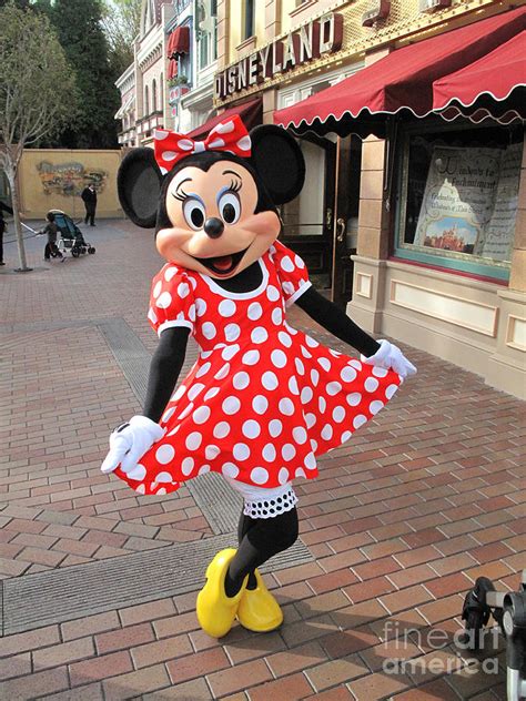 Minnie Mouse Disneyland Photograph By Patrick Morgan