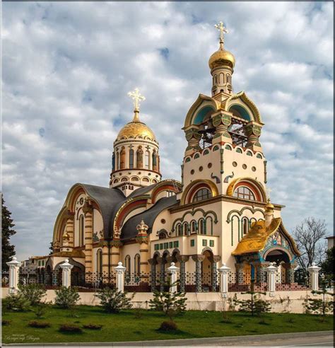 Храм Святого равноапостольного великого князя Владимира в Сочи