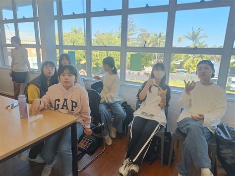 Byron Bay – Intriguing Aussie Food and Slang – 1 August 2023 - Lexis