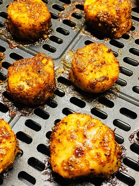 Air Fryer Old Bay Scallops Cooks Well With Others