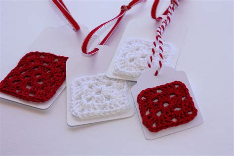 26 homemade christmas gifts for kids: Quick Crochet Gift Tags - A Spoonful of Sugar