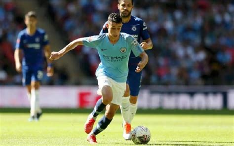 Phil foden was a manchester city mascot for a premier league game against sunderland in november 2007. Foden catches the eye for Guardiola and Mahrez - Sports247