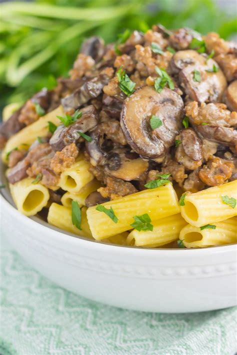 200g free from penne pasta. 30 Minute Thursday: Creamy Sausage and Mushroom Rigatoni ...