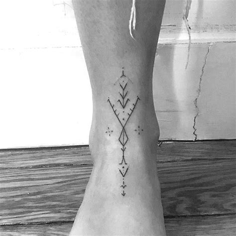 There are also several tribal tattoo symbols of friendship — both in polynesian and celtic cultures. Friendship Berber Foot ???? Artist oboytattoo in 2020 ...