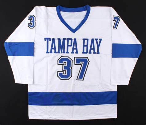 Hans forældre så kunstnerens navn i kreditterne til en film, de havde. Yanni Gourde Signed Jersey (JSA COA) | Pristine Auction