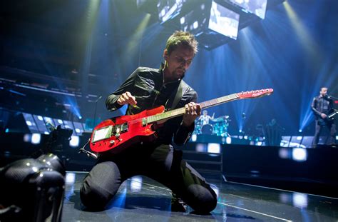 Is your sofa bed an inflatable mattress? Muse at Madison Square Garden - The New York Times