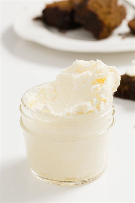 Pour the cream or milk into a wide double saucepan or bowl and place over some hot water on your cooker. Easy Homemade Clotted Cream Recipe - How to Make Clotted Cream
