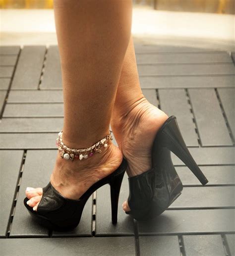 Pin On Sexy Heels