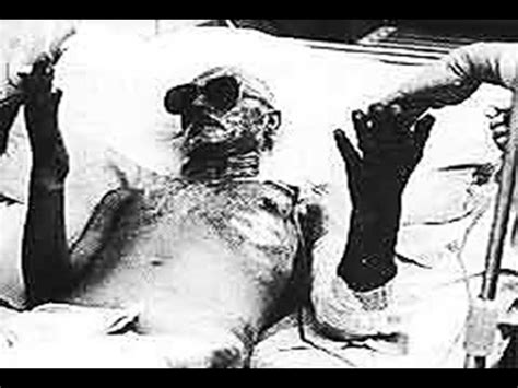 Close to the fires, firefighters and local people are exposed to risks from both smoke inhalation and radiation. Chernobyl. El desastre nuclear que dejó a Chernobyl en ...