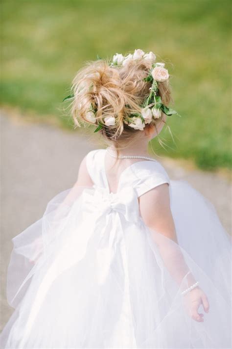 And this is the kind of resort that appeals to. How do I incorporate my daughter? | Flower girl, Wedding ...