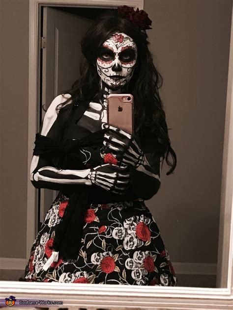 Day Of The Dead Couple Costume Photo 44