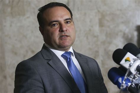 Oliveira, antónioantónio henriques fonseca de jesus oliveira. Novo ministro da Secretaria-Geral agora quer falar - Crusoé