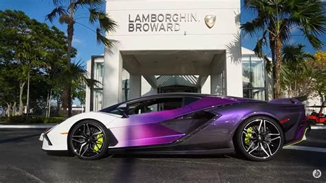 You Need To Check Out This Vibrant Purple Lamborghini Sian