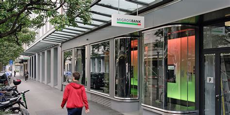 Der filialfinder der commerzbank findet für sie nach der eingabe einiger relevanter daten die nächstgelegene filiale. Die Migros-Bank weiss nicht, wo Erspartes geblieben ist ...