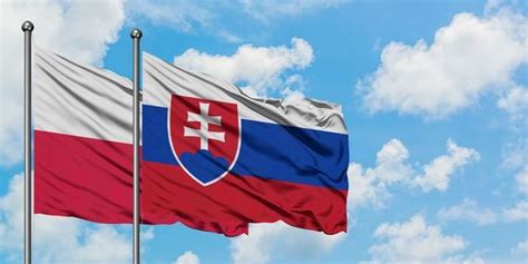 W przypadku polski i słowacji można śmiało powiedzieć, że wspólna granica, pomimo faktu, że chodzi o teren górski, jest czynnikiem stymulującym wzajemne kontakty, także gospodarcze. Polska - Słowacja Typy Bukmacherskie - Kursy na Zakłady