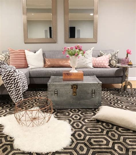 Check out our urban boho decor selection for the very best in unique or custom, handmade pieces from our prints shops. Crazy Chic Design: Modern Boho Basement | Chic living room ...