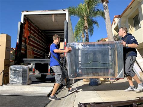 Movers San Diego Ca Full Service Movers Dominant Moving Company