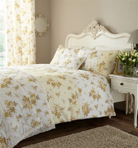 Cream And White Floral Duvet Cover Curtains Bedspread Or Cushion Cotton