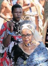 El 24 de marzo mantfombi dlamini fue nombrada para el cargo de regente a la espera de solucionar la cuestión del nuevo sucesor. King slams rape and poaching - PressReader