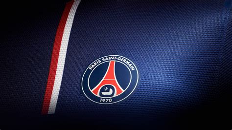 Download Psg Jersey Logo On Chest Wallpaper