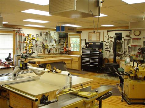 See more ideas about workshop layout, shop layout, woodworking shop layout. Pin on Workshop - Layout Ideas