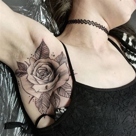 The process of tattooing was a sacred ritual for our ancestors. Armpit tattoo : le tatouage s'invite sur les aisselles ...