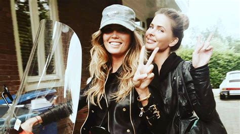Get information, directions, products, services, phone numbers, and reviews on veenstra & kimm in west des moines, undefined discover more engineering services companies in west des moines on. Hoe topmodellen Kim Feenstra en Sylvia Geersen in shape ...