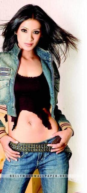 hot sexy spicy wallpapers hot tv actress barkha bisht in sexy style