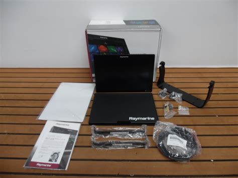 Raymarine Axiom 12 RV Downvision E70369R - FACTORY REFURB ...
