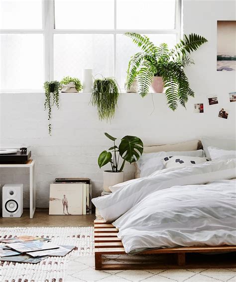 Enjoy some amazing inspirations i collected for a minimalist bedroom decor. Our 20 Favorite Bohemian Style Bedrooms That Are Serving ...