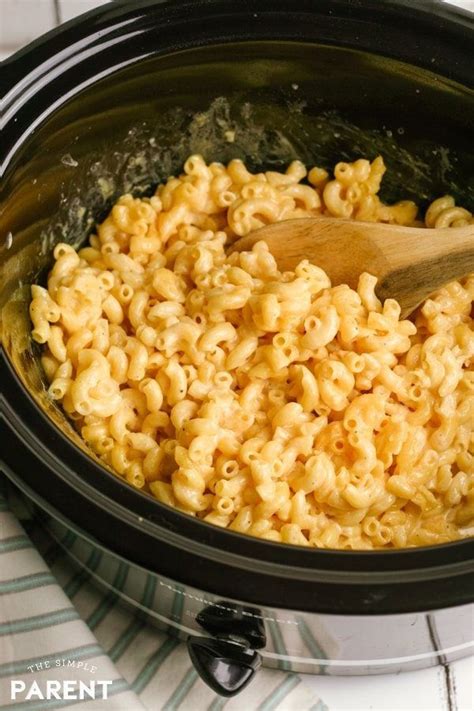 Learn How To Make This Easy Crock Pot Mac And Cheese Using Velveeta And