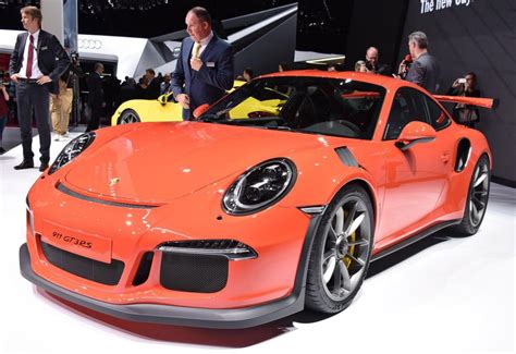 Next Porsche 911 GT, RS to focus on weight, not power