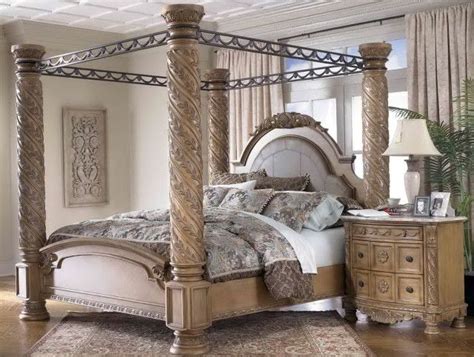 In the past, canopy beds were favored by the top course who could afford this elegant furniture piece. South Shore Bedroom Set Ashley Furniture | Wood canopy bed ...