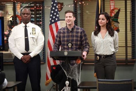 Brooklyn Nine Nines Halloween Episodes Are Always Great — But This