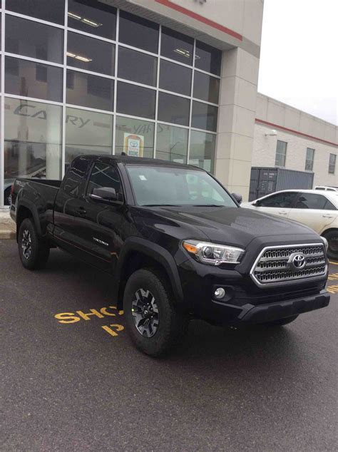 New 2017 Toyota Tacoma 4x4 Access Cab V6 Sr5 6a For Sale In Kingston