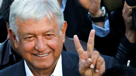 Andrés manuel lópez obrador (amlo) was born in macuspana, in the southern state of tabasco, in 1953.3 he joined the pri in 1976 to actively collaborate in carlos pellicer's campaign for a senate. Andrés Manuel López Obrador, gana elecciones ...