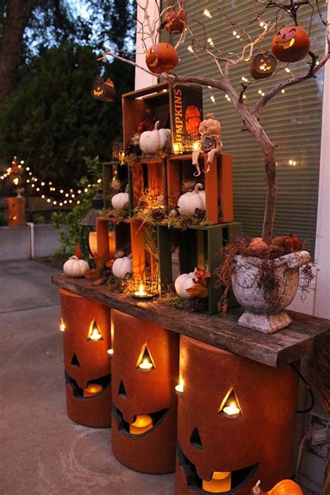A fence gives clearly delineate a garden from the rest. 27 DIY String Lights Ideas For Fall Porch and Yard ...