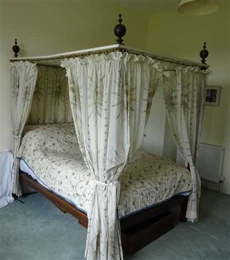 18th Century Oak Four Poster Double Bed | 494033 | Sellingantiques.co.uk
