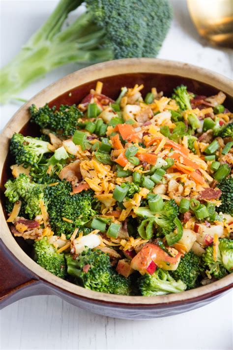 This broccoli salad with bacon is my idea of perfection. Broccoli, Bacon, & Cheddar Salad | Horses & Heels