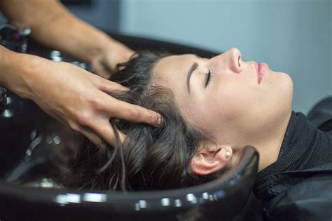 If you favour silky straight strands but your prone to frizz, a keratin treatment might be for you. Ladies' Brazilian Blow Dry the right thing for you? Read ...