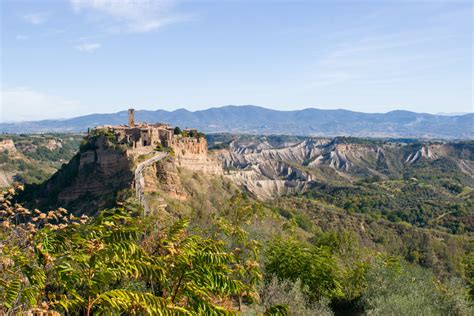 Tectonics And Structural Geology Civita Di Bagnoregio The Dying Town